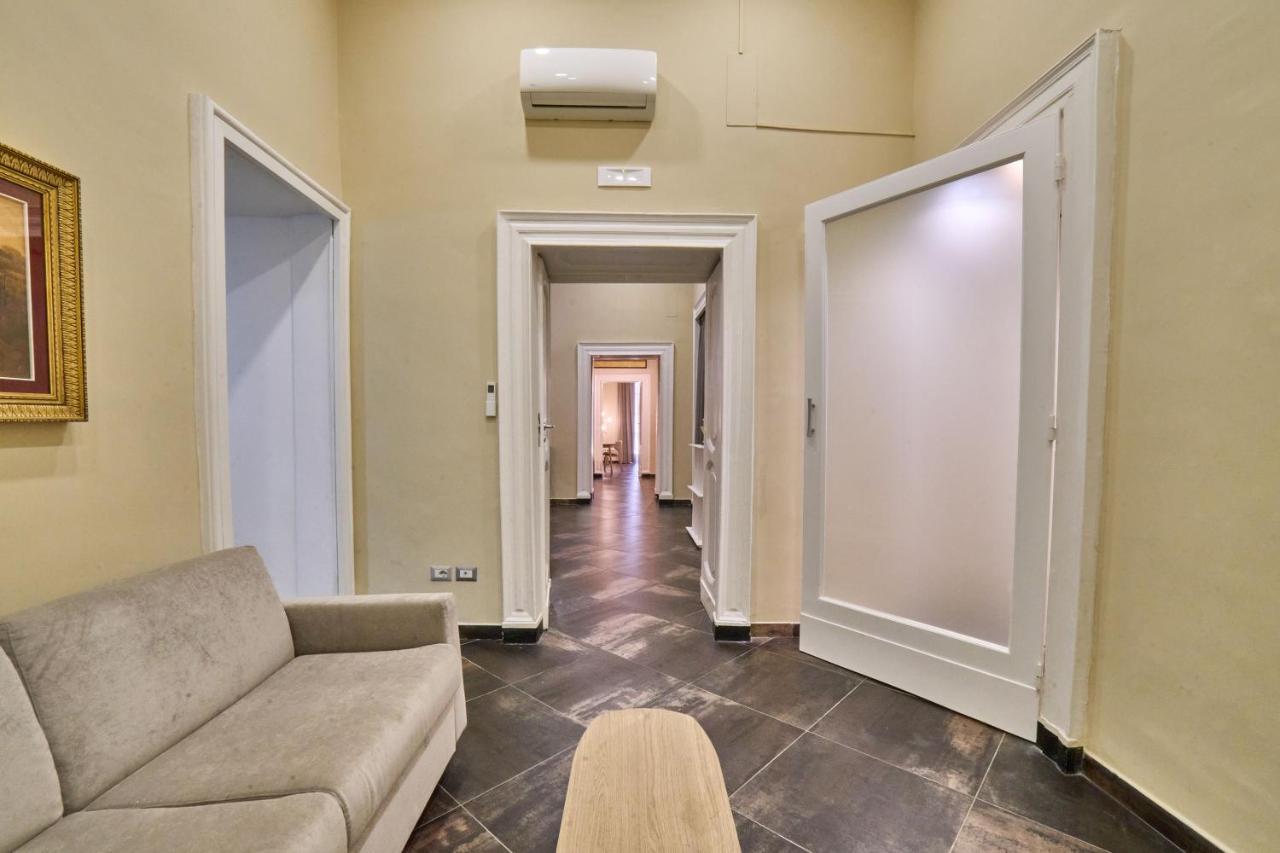 Via Niccolo Tommaseo 14 Apartment Naples Exterior photo