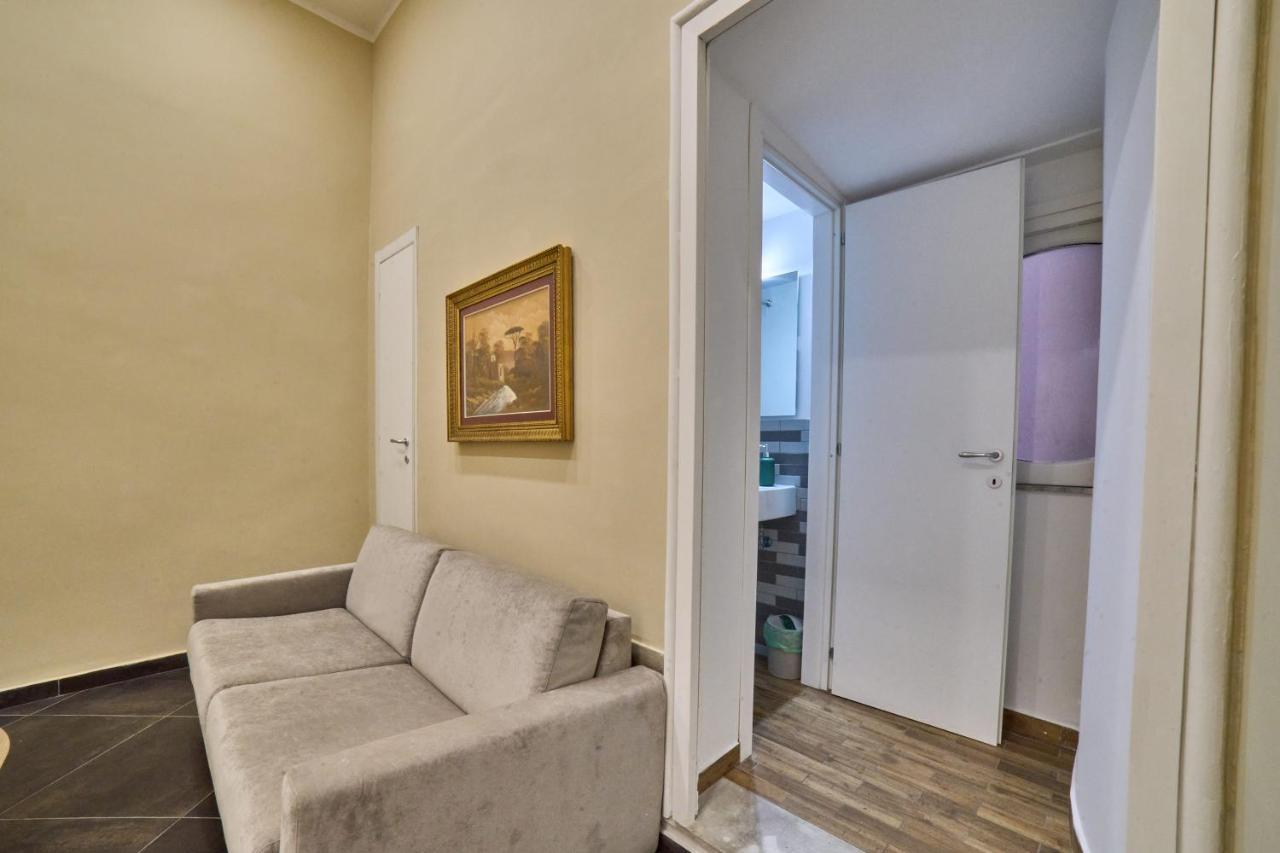 Via Niccolo Tommaseo 14 Apartment Naples Exterior photo