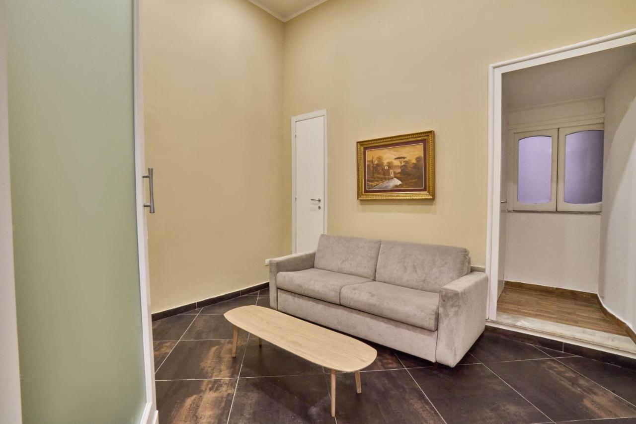 Via Niccolo Tommaseo 14 Apartment Naples Exterior photo