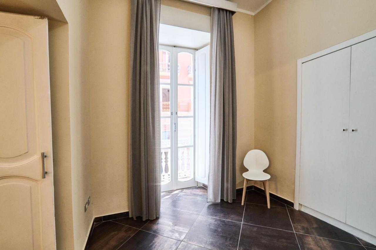 Via Niccolo Tommaseo 14 Apartment Naples Exterior photo